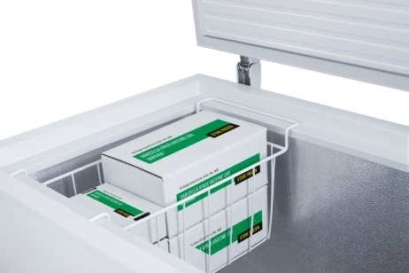 Summit VLT850 Medical -35º C Low Temperature Chest Freezer - Image 3