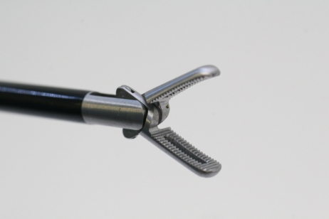 Summit TR1021 Laparoscopic Strong Grasping Forceps - Image 2