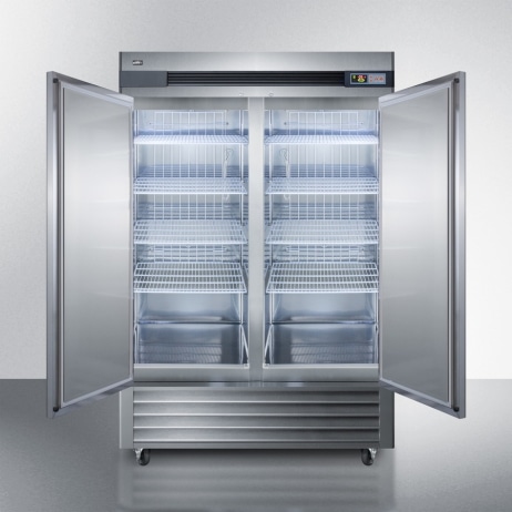 Summit SCFF497 Commercial 49 cu.ft. Reach-In All Freezer - Image 2